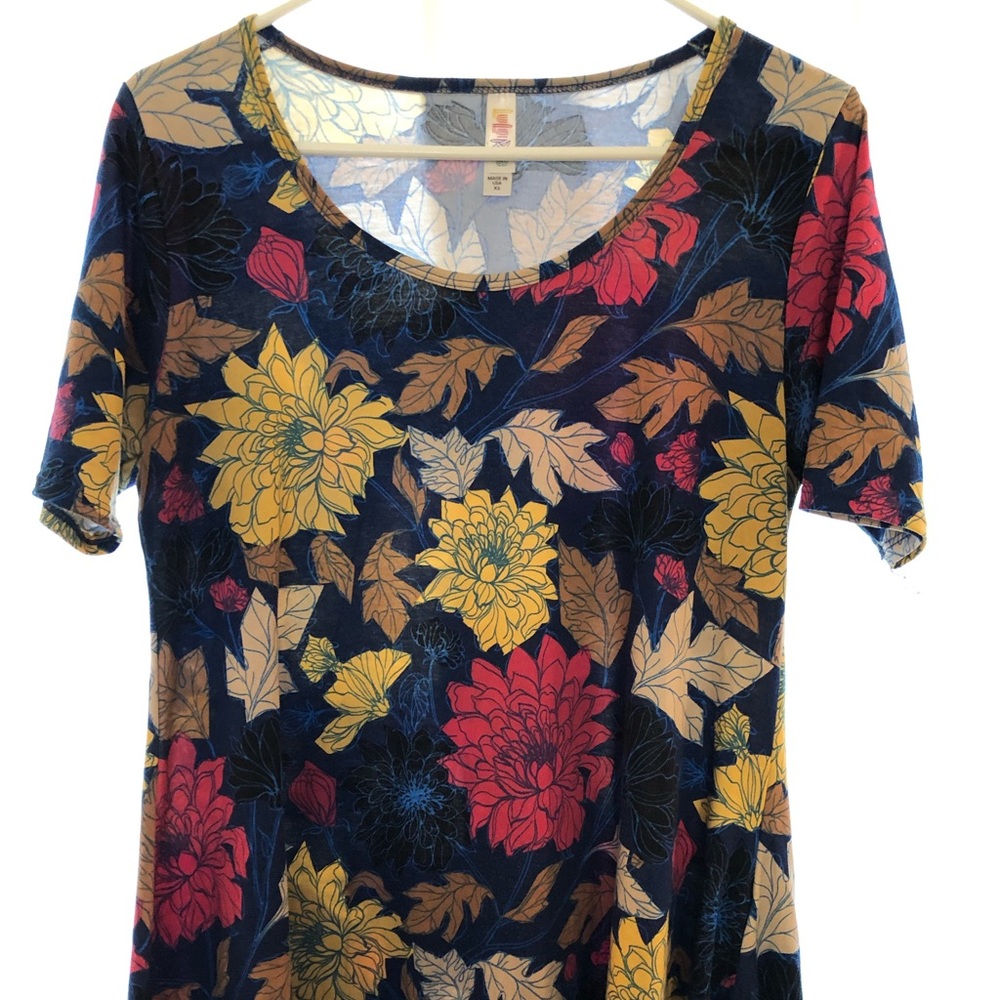 LulaRoe Perfect Tee